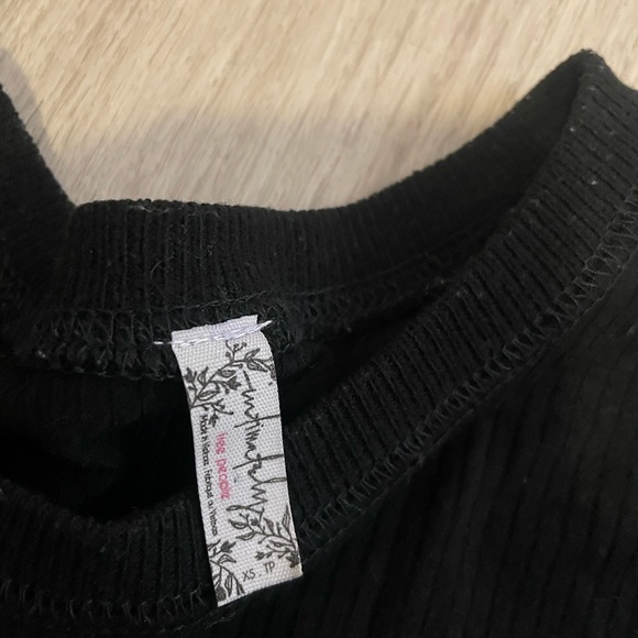 Free people - Picture 2 of 2